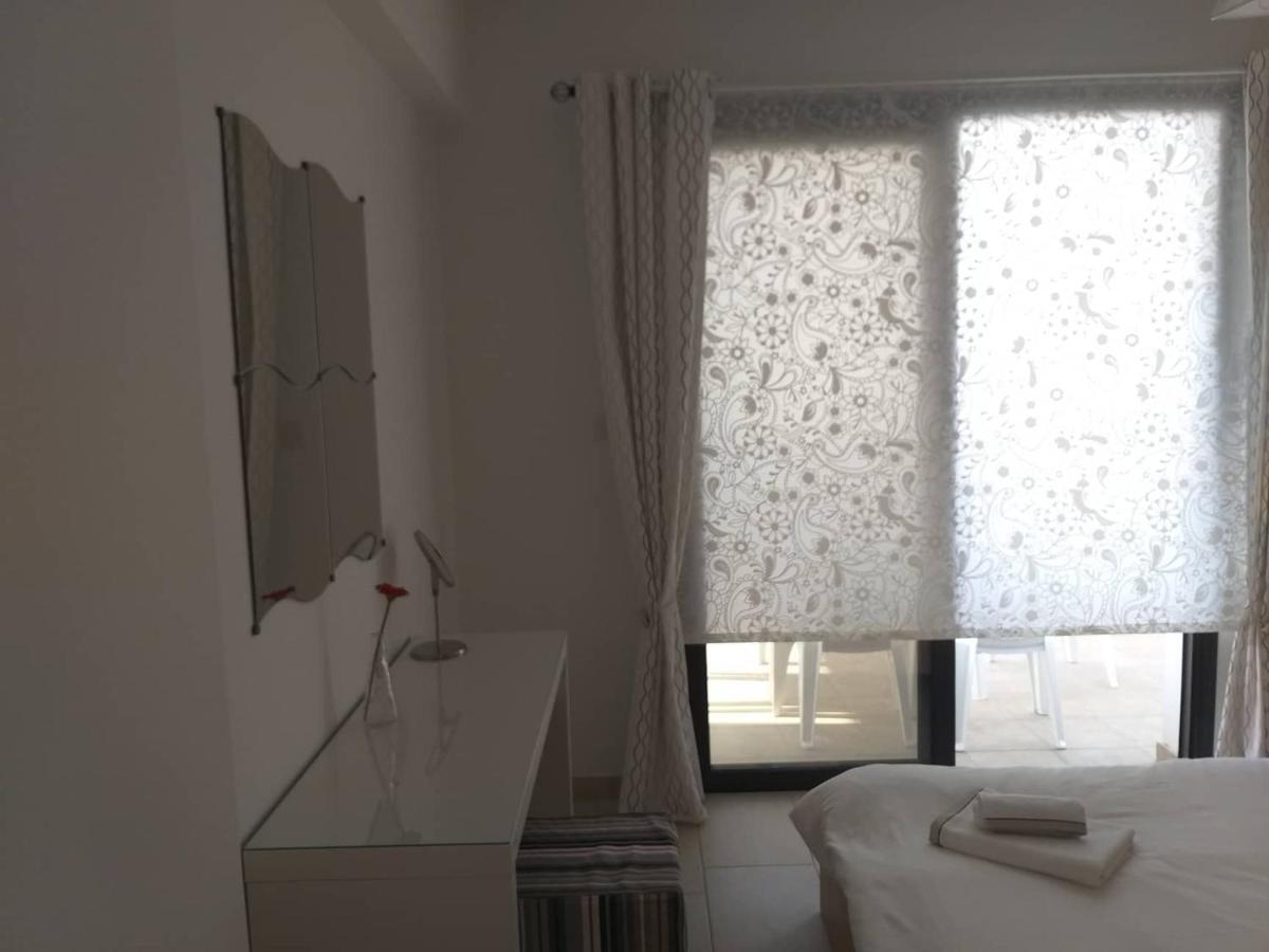 Horizon Luxury Apartment 4 Larnaca Exterior photo